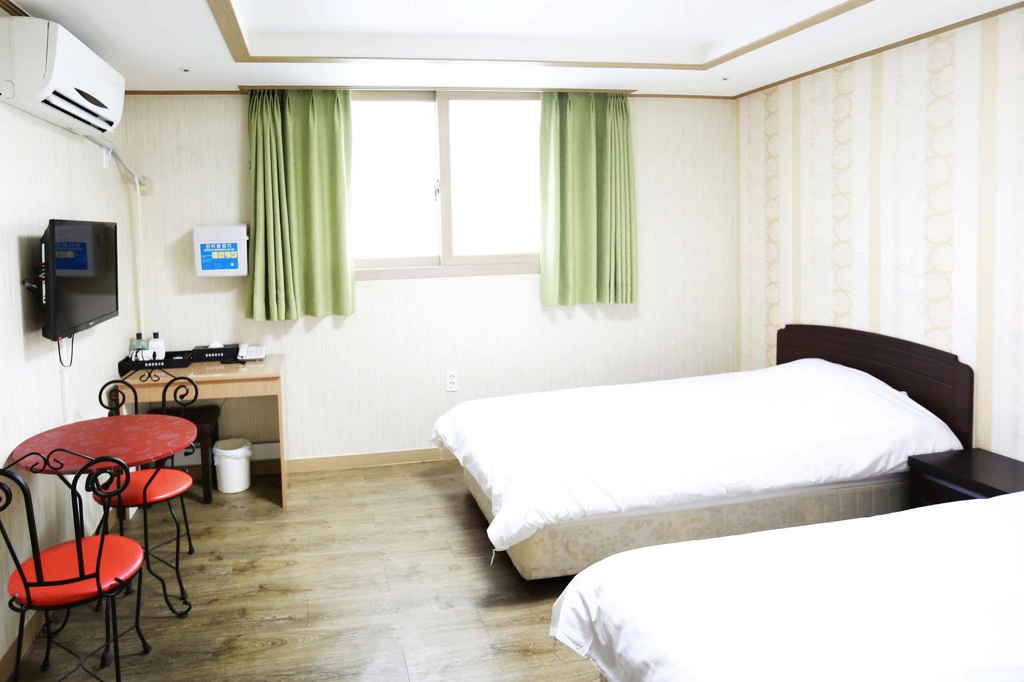 Olle Tourist Hotel Jeju Exterior foto